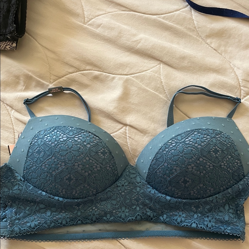 Nwt Victoria’s Secret Padded Demi Bra M Blue